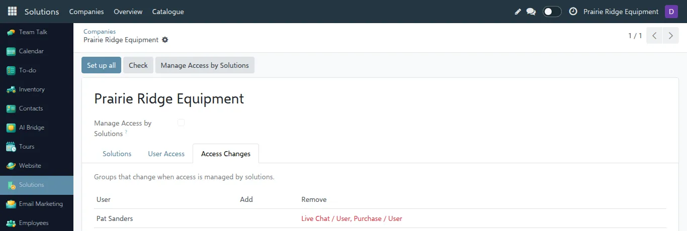 Access Changes tab: the user would lose Live Chat and Purchase